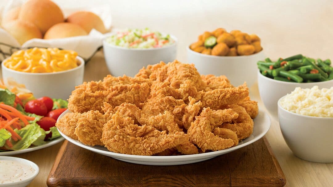 Golden Chick logo