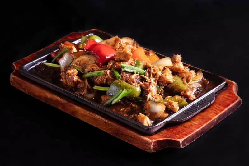 C16 Sizzling Chicken