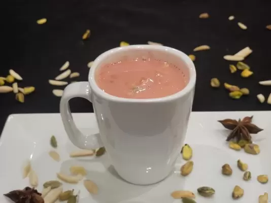 Kashmiri Chai