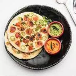 Onion Tomato Chilli Uthappam